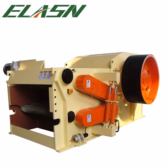 Vendesi 2000 macchine forestali con una capacità di 3-5 t/ora, spezzarami per tronchi